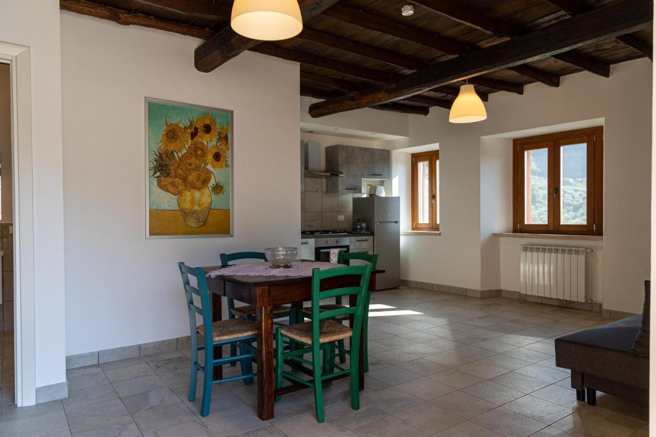Casale Dei Priori Bed & Breakfast Rocca Massima Luaran gambar