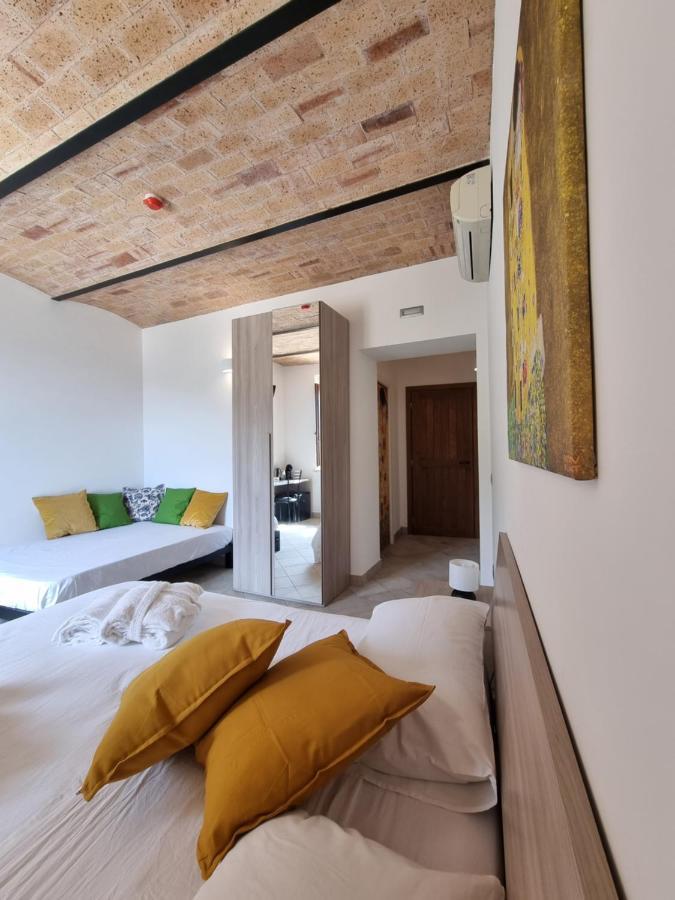 Casale Dei Priori Bed & Breakfast Rocca Massima Luaran gambar