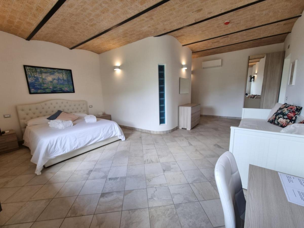 Casale Dei Priori Bed & Breakfast Rocca Massima Luaran gambar