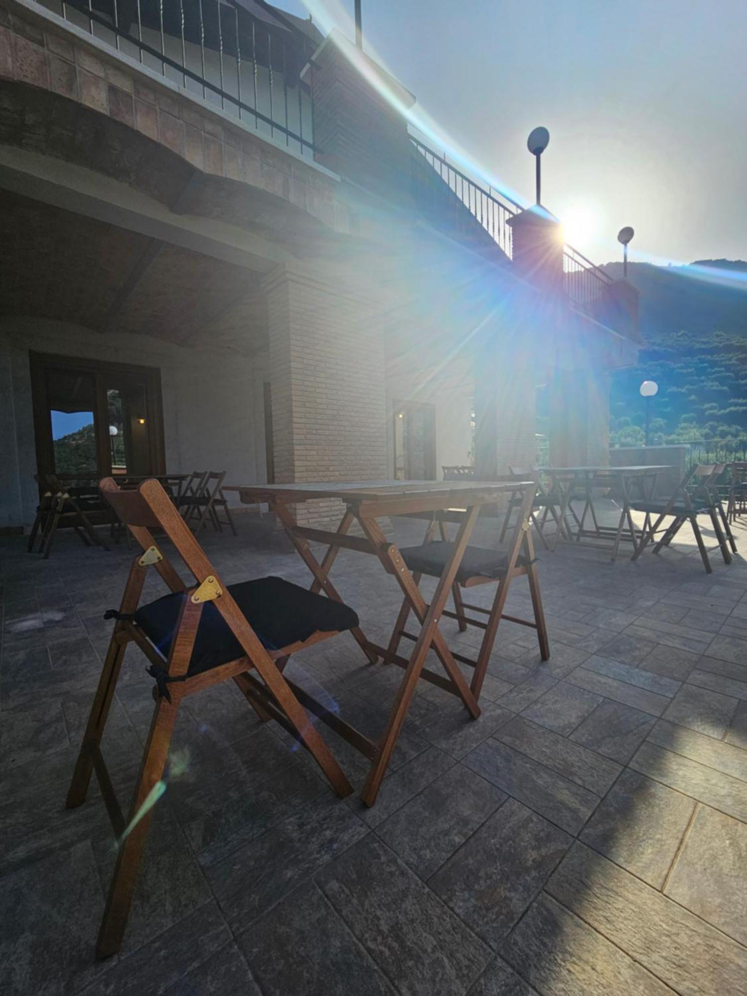 Casale Dei Priori Bed & Breakfast Rocca Massima Luaran gambar